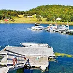 6 Person In Naustbukta-by Traum
